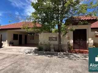 Haus zum Kauf mit 3 Zimmer in Si Racha, Chonburi