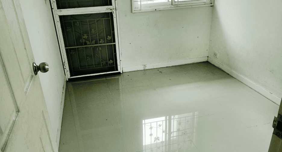 For sale 2 bedrooms townhouse in Pluak Daeng, Rayong