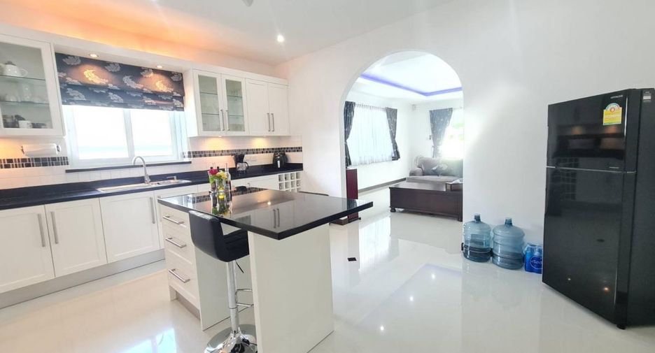 For sale 2 bedrooms villa in South Pattaya, Pattaya