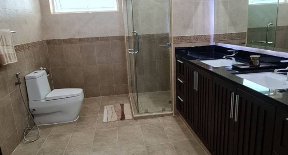For sale 2 bedrooms villa in South Pattaya, Pattaya