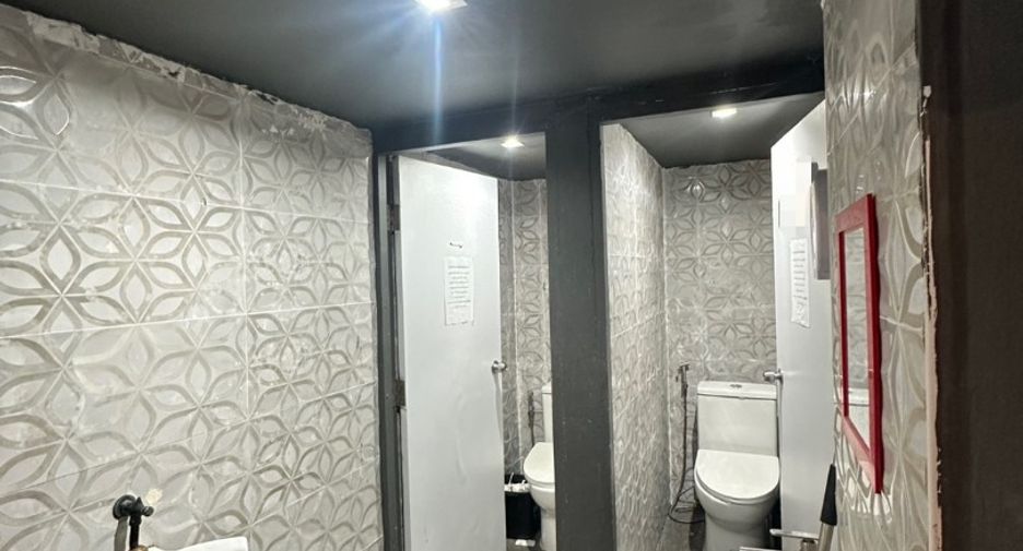 Local comercial en venta de 20 habitaciones en Pratumnak, Pattaya