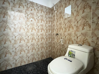 Продажа 2 спальни дом в Phan Thong, Чонбури