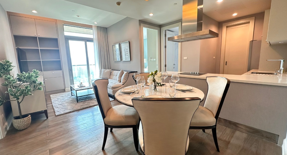 For sale 2 bedrooms condo in Pathum Wan, Bangkok