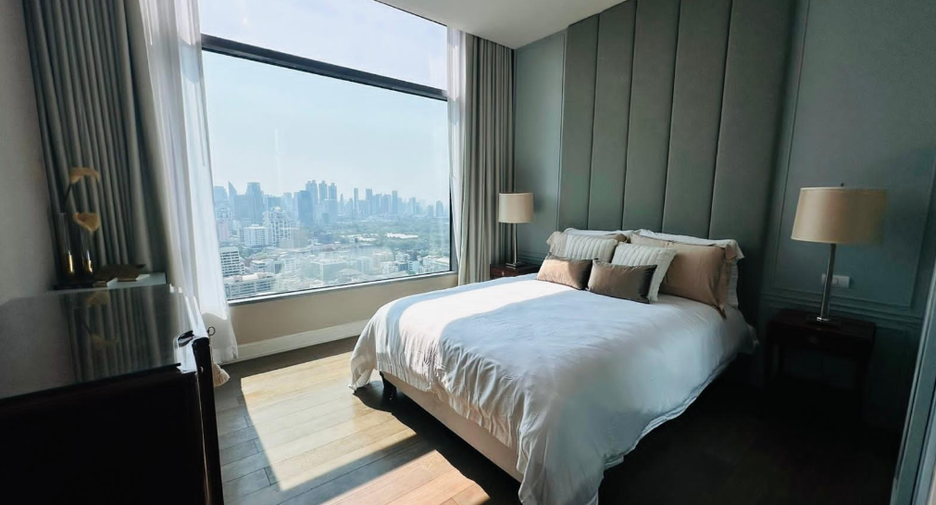 For sale 2 bedrooms condo in Pathum Wan, Bangkok