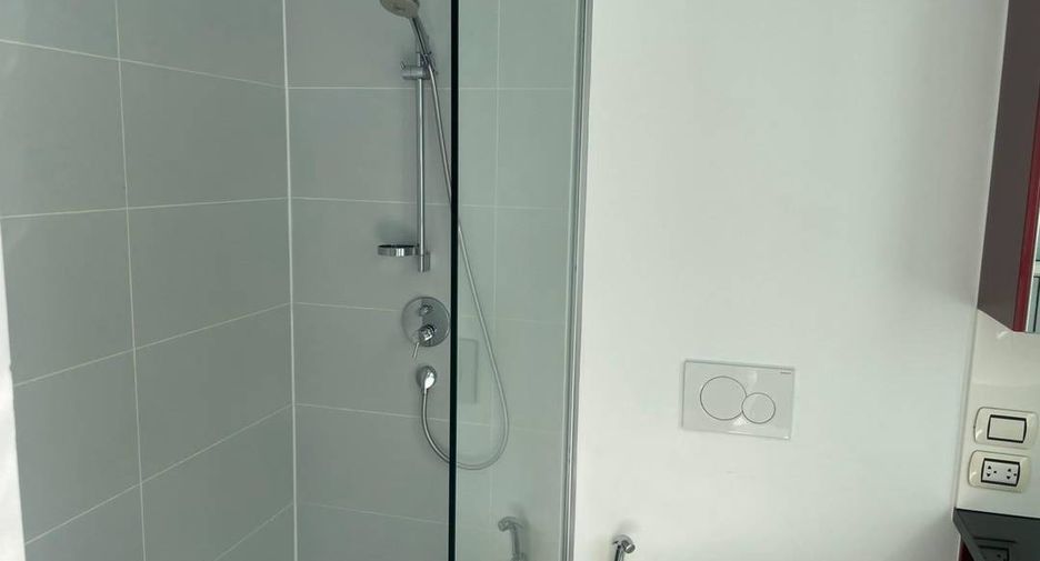For rent 2 bedrooms condo in Sattahip, Chonburi