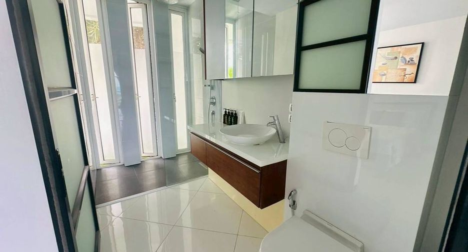 For rent 2 bedrooms condo in Sattahip, Chonburi