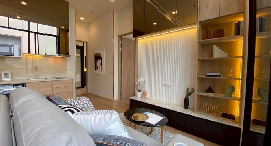 For sale 2 bedrooms condo in Watthana, Bangkok