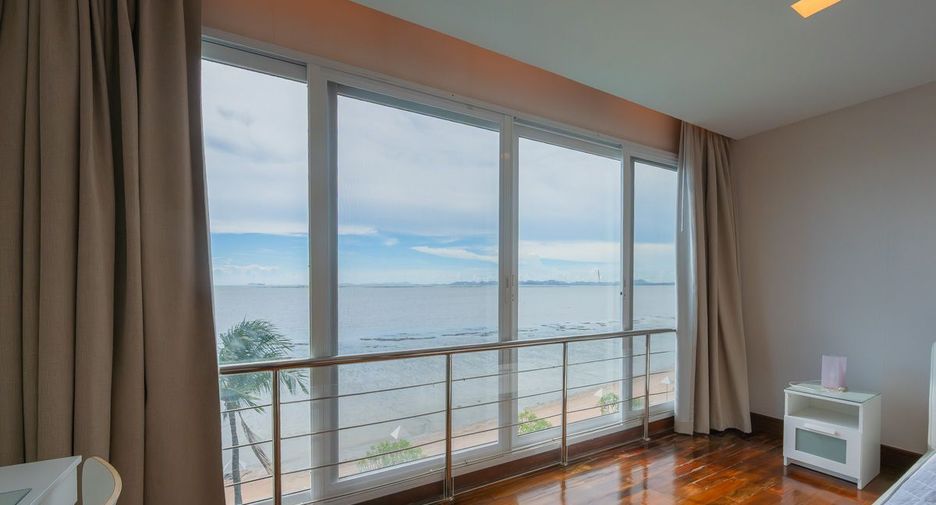 For rent 2 bedrooms condo in North Pattaya, Pattaya