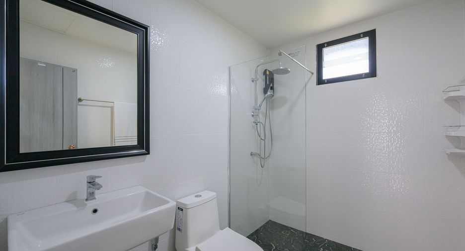 Haus zum Kauf mit 3 Zimmer in Bang Lamung, Chonburi