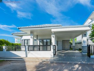 Haus zum Kauf mit 3 Zimmer in Bang Lamung, Chonburi
