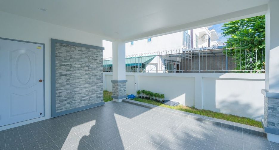 Haus zum Kauf mit 3 Zimmer in Bang Lamung, Chonburi
