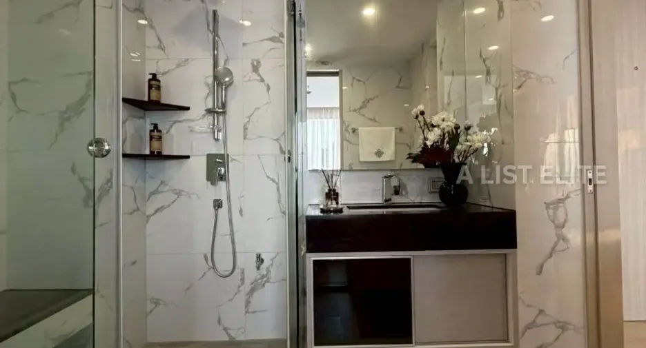 For sale 1 bed condo in Pratumnak, Pattaya