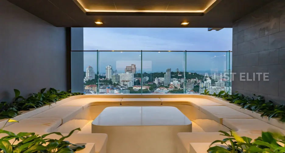 For sale 1 bed condo in Pratumnak, Pattaya