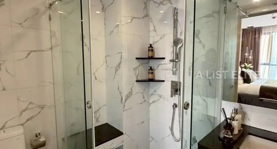 For sale 1 bed condo in Pratumnak, Pattaya