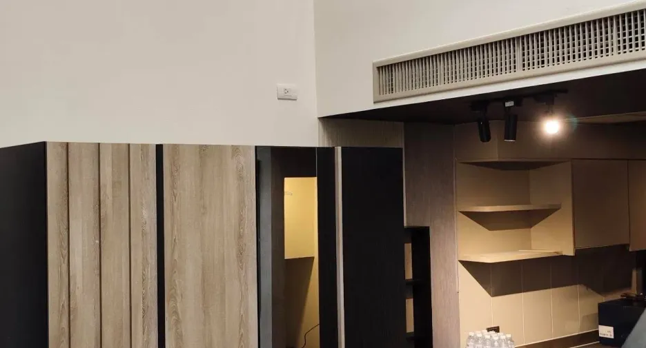 For rent 1 bed condo in Phaya Thai, Bangkok