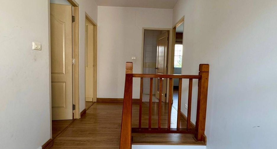 For sale 3 bedrooms house in Prawet, Bangkok