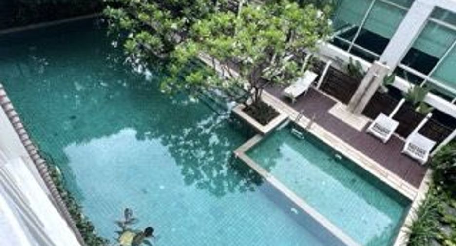 For rent 1 bed condo in Phaya Thai, Bangkok