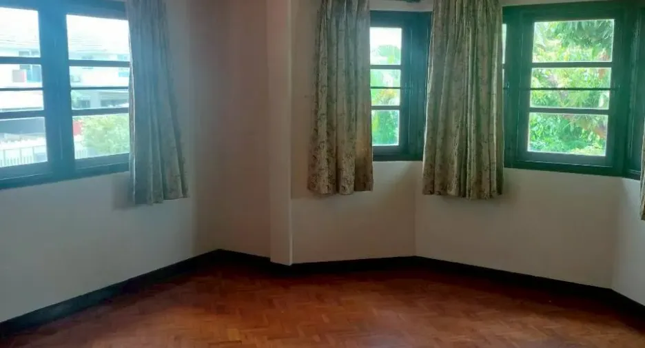Casa en alquiler de 3 habitaciones en Mueang Chiang Mai, Chiang Mai