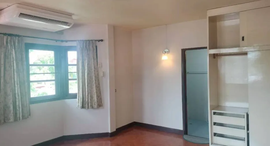 Casa en alquiler de 3 habitaciones en Mueang Chiang Mai, Chiang Mai