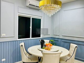 For sale 3 bedrooms townhouse in Bang Khae, Bangkok