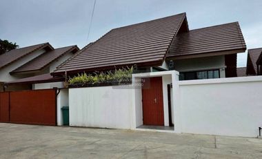 À vendre 2 chambres maison à Huay Yai, Pattaya