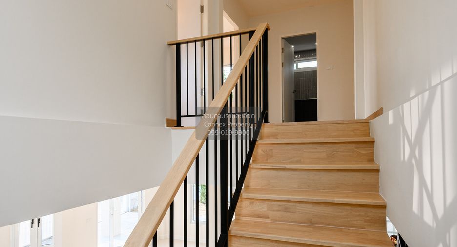 Haus zum Kauf mit 4 Zimmer in Sai Mai, Bangkok