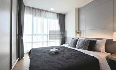 À vendre 1 chambre condo à Huai Khwang, Bangkok