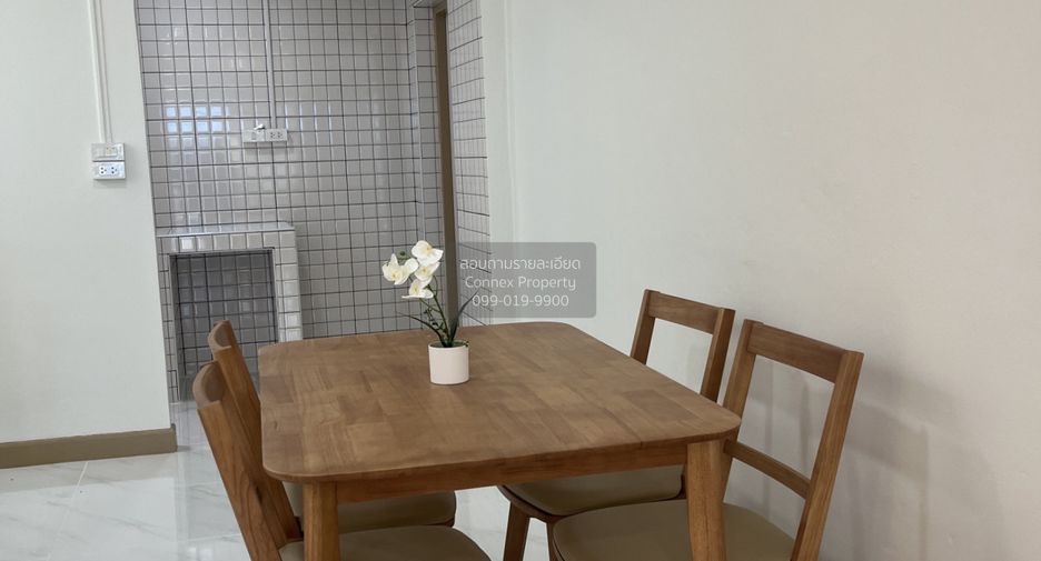 For sale 2 bedrooms townhouse in Min Buri, Bangkok