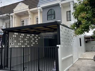 For sale 2 bedrooms townhouse in Min Buri, Bangkok