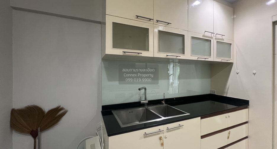 À vendre 4 chambres maison à Pak Kret, Nonthaburi