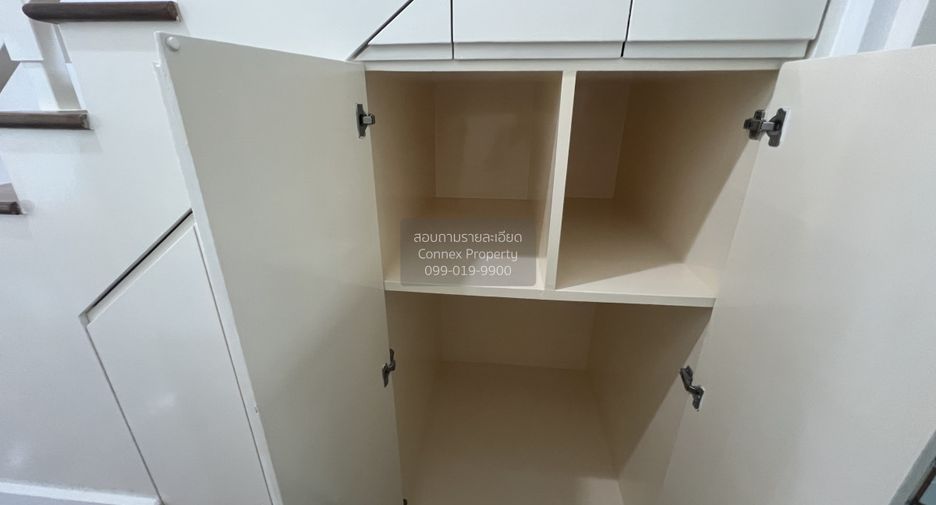 À vendre 4 chambres maison à Pak Kret, Nonthaburi