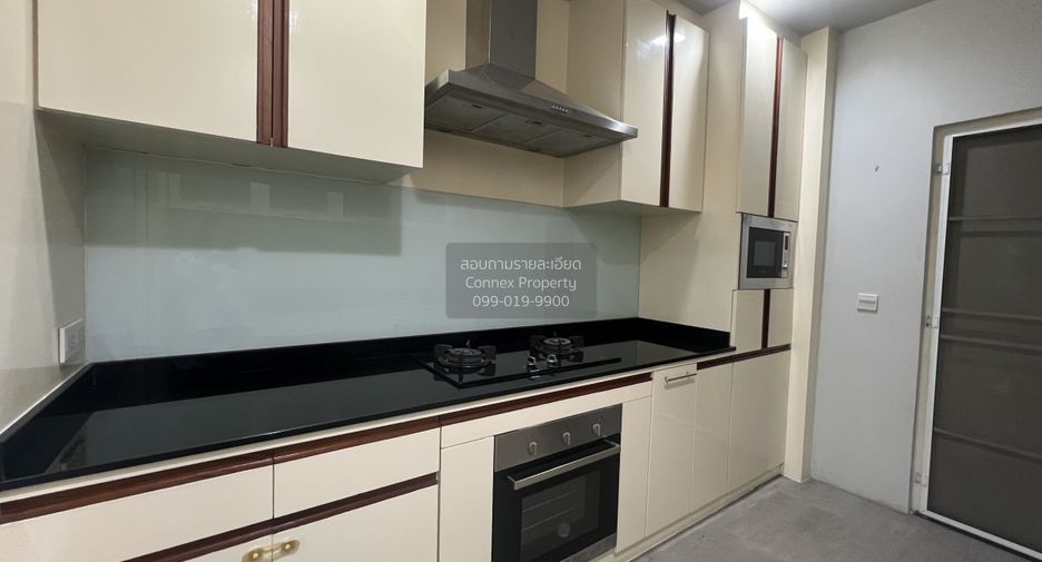 À vendre 4 chambres maison à Pak Kret, Nonthaburi