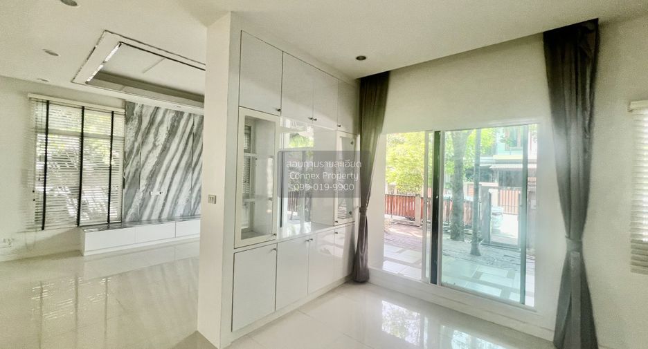 À vendre 4 chambres maison à Don Mueang, Bangkok