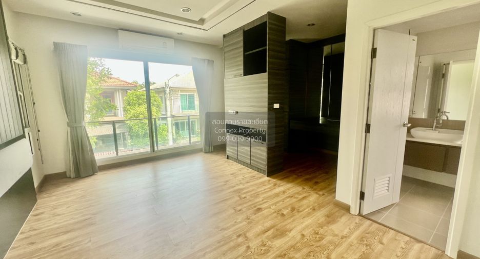 À vendre 4 chambres maison à Don Mueang, Bangkok