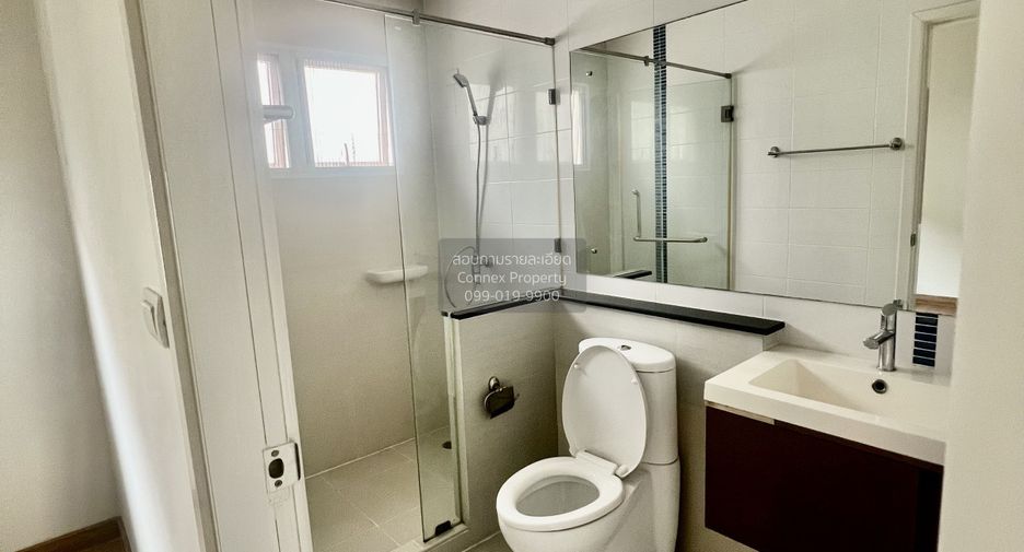 À vendre 4 chambres maison à Don Mueang, Bangkok