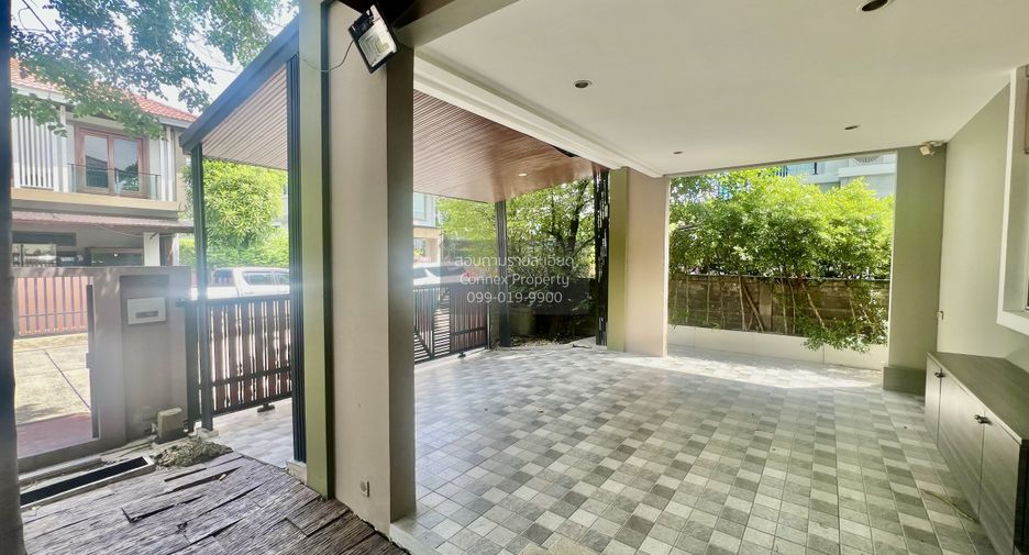 À vendre 4 chambres maison à Don Mueang, Bangkok
