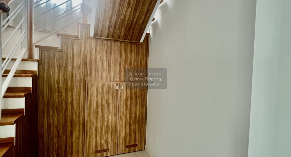 À vendre 4 chambres maison à Don Mueang, Bangkok