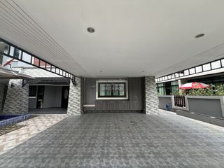 For sale 3 bedrooms house in Don Mueang, Bangkok