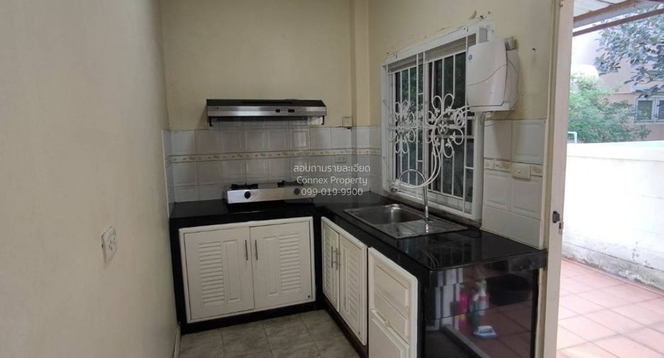 For sale 3 bedrooms house in Mueang Nonthaburi, Nonthaburi