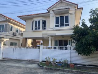 For sale 3 bedrooms house in Mueang Nonthaburi, Nonthaburi