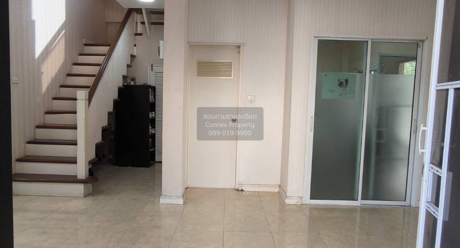 For sale 3 bedrooms house in Mueang Nonthaburi, Nonthaburi