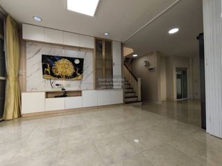 For sale 3 bedrooms house in Mueang Nonthaburi, Nonthaburi