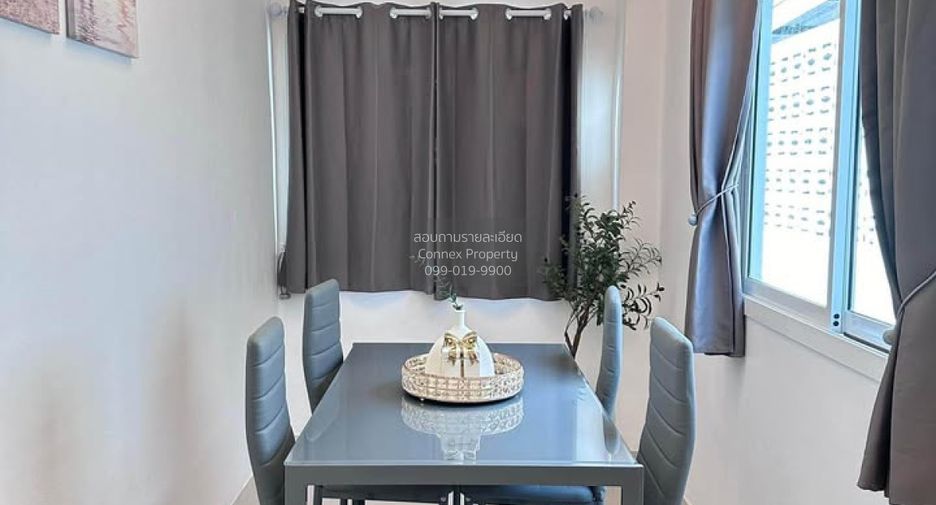 For sale 2 bedrooms townhouse in East Pattaya, Pattaya
