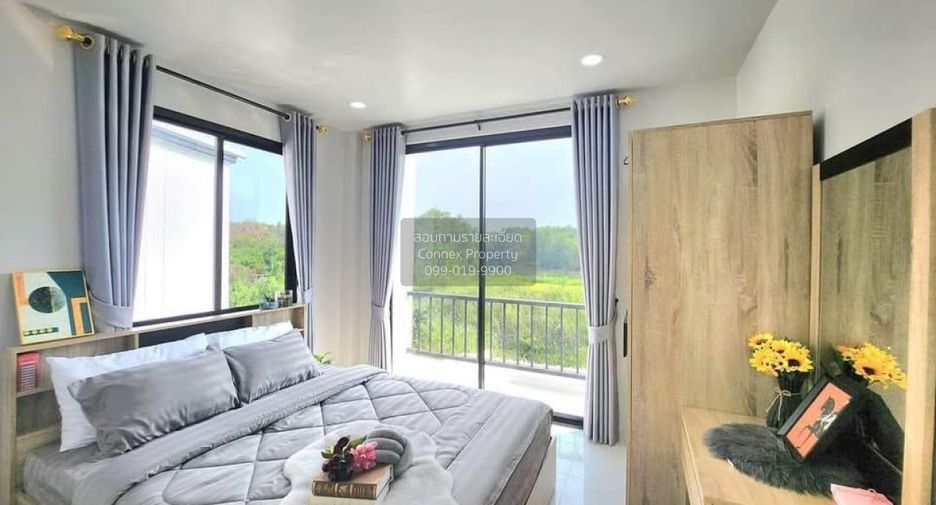 For sale 2 bedrooms townhouse in East Pattaya, Pattaya
