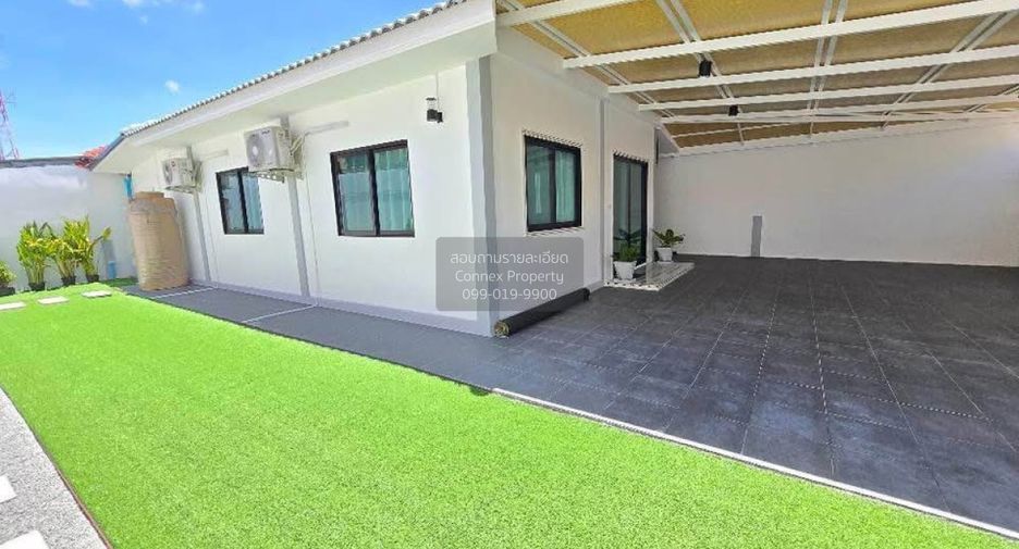 For sale 3 bedrooms townhouse in East Pattaya, Pattaya