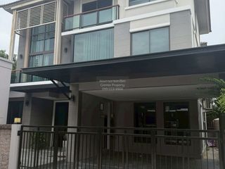 For sale 4 bedrooms house in Don Mueang, Bangkok