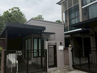 For sale 4 bedrooms house in Don Mueang, Bangkok