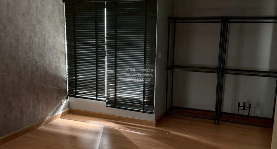 For sale 4 bedrooms house in Don Mueang, Bangkok