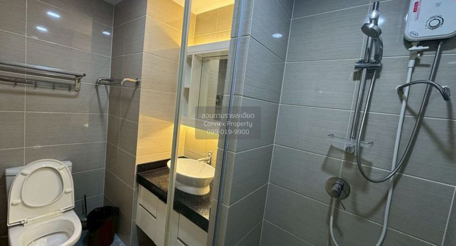 À vendre 2 chambres condo à Huai Khwang, Bangkok