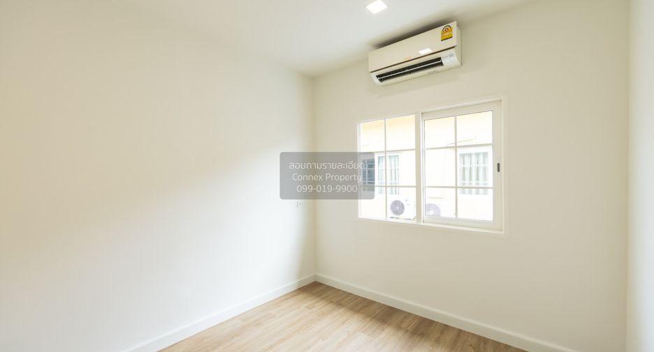 For sale 3 bedrooms townhouse in Prawet, Bangkok